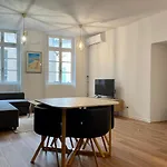 République - Grande La Réal Apartamento *