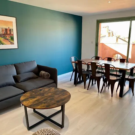 Apartment Republique - Grande La Real *